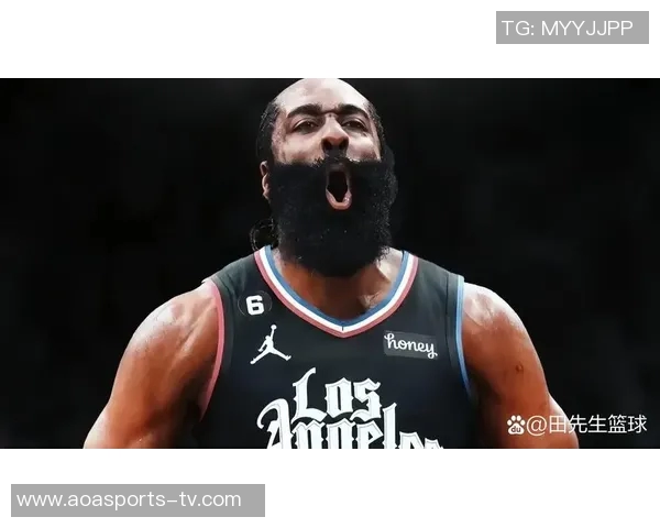 哈登尽力引领球队却遭遇失利12投仅5中三分球命中率低迷表现令人失望