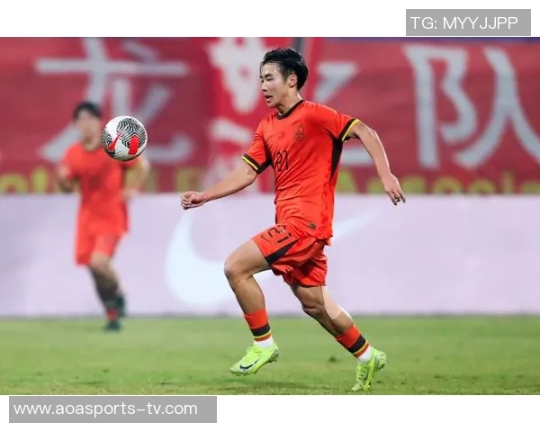 中国队成功晋级决赛舞台展现实力与拼搏精神的最佳表现